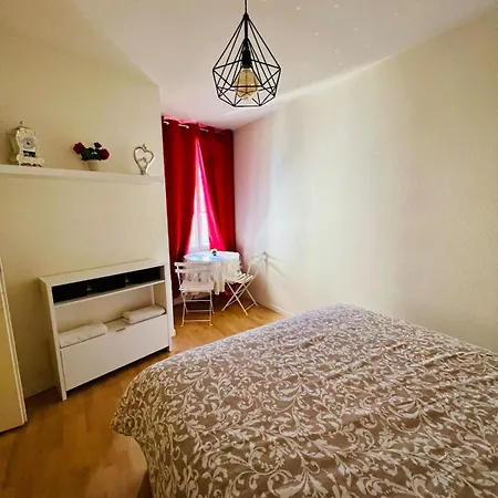 Stylish A Stone's Throw From Disneyland Paris Appartement