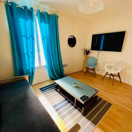 Stylish A Stone's Throw From Disneyland Paris Daire